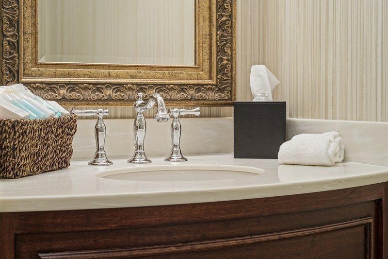 The Mount Vernon Grand Hotel Extérieur photo